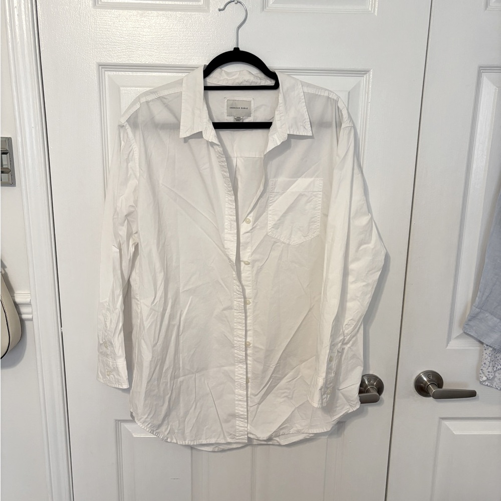 AE White poplin shirt